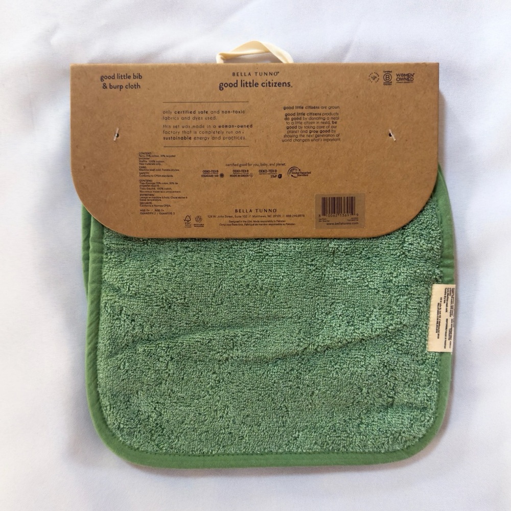 Bib Set - Picture 5 of 7